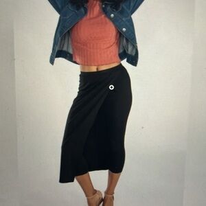 NWOT Betabrand The Sassiest Pant Skort